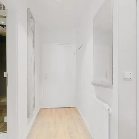 Duenenvilla 15, Whg 1