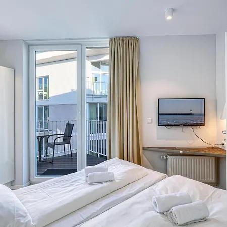 Duenenvilla 15, Whg 1 *