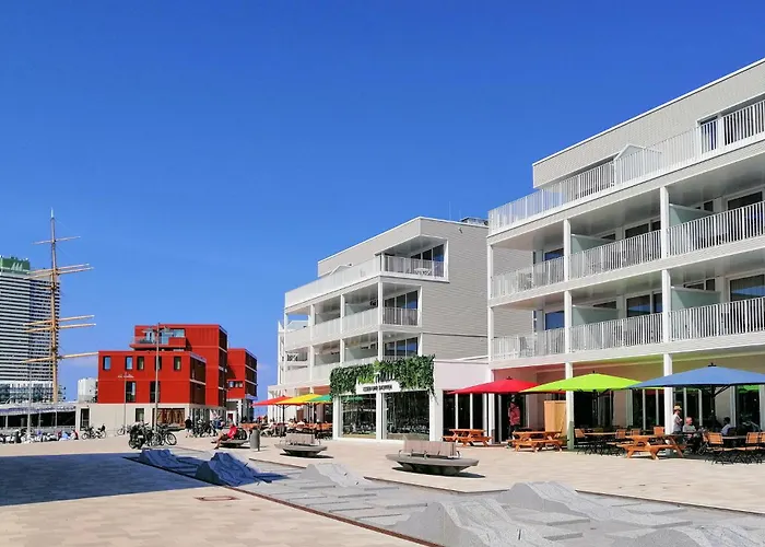 Duenenvilla 15, Whg 1 *